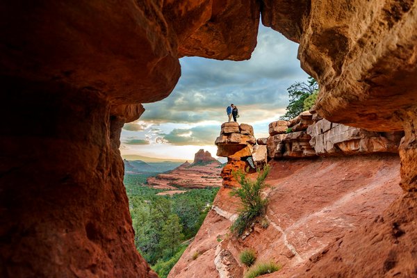 Quels sont les meilleurs itinéraires pour une expédition en canoë dans le parc national d'Algonquin, Canada ?