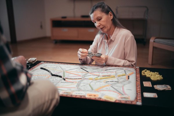 Quels sont les équipements nécessaires pour un camping en région de toundra en été?