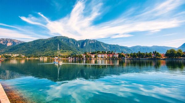 Top restaurants au lac d'Annecy : gastronomie ou panorama ?
